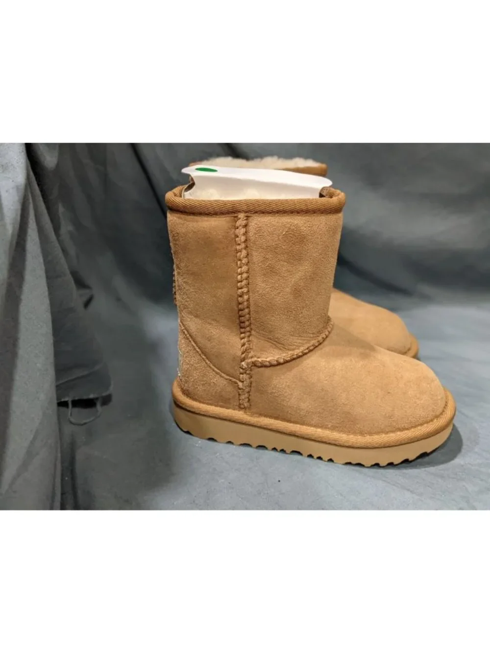 UGG Australia Toddlers Classic II Boots Pull-On Tan Size 8 NEW IN BOX!